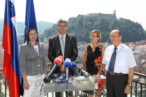 Milan Zver zbral že 2000 podpisov za predsedniško kandidaturo