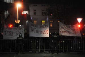 V Mariboru protest za odstop mestnih svetnikov