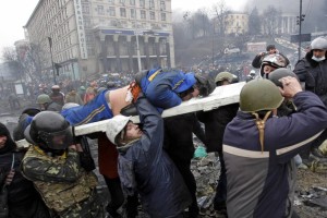 Posnetek: Prozahodni voditelji Ukrajine bi lahko stali za ostrostrelci v Kijevu