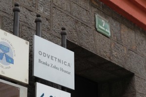 Pobegla tožilka Zobec Hrastarjeva postala odvetnica