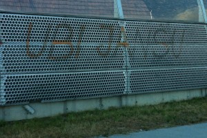 Grafit, ki v srbskem jeziku poziva k umoru Janeza Janše