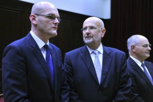 Črne zvezde sramote za Klemenčiča, Maslešo in Fišerja