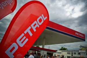 Morebitnim prevzemnikom Petrola ne bo več potrebno soglasje vlade