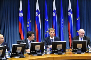 Interstat: Nova vlada lahko podjetjem pomaga predvsem z ugodnejšo davčno politiko