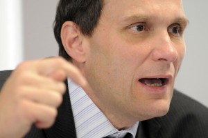 Samo pokojninska reforma brez gospodarske rasti nas ne bo rešila