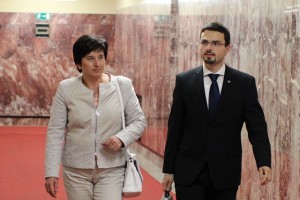 Zakaj se »zamrznjeni« in »odpisani« Janković želi vrniti?