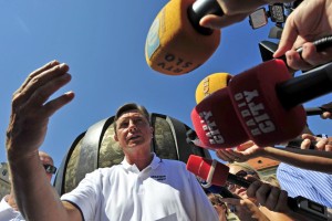 Večina predsedniških kandidatov je že začela zbirati podpise podpore