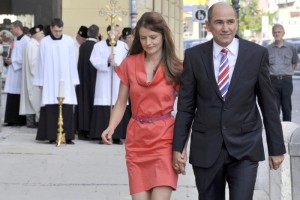 Vasletova pisma s fronte: Medijski teroristi pri Janši doma