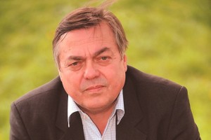 Jančar izstopil iz PEN: Argumentov v prid Janše niti slišati niso hoteli