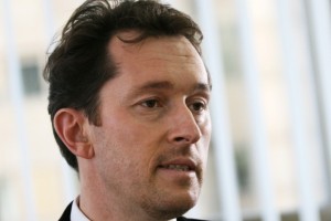 Virant: Kriminala in birokracije se bomo lotili z železno roko