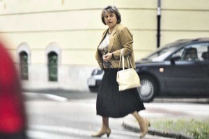 Vesna Žalik: sodnica, ki drži Janšo v zaporu