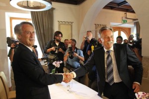Jutarnji list: Ljubljana grozi, pozabite na vstop v EU
