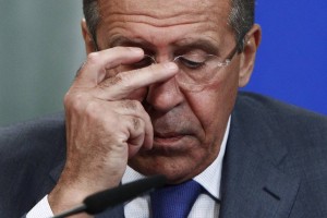 ZDA vračajo udarec: Lavrov plava proti toku dejstev