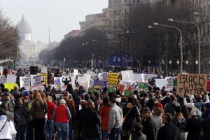 Več sto tisoč ljudi po ZDA za večjo policijsko odgovornost