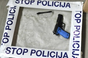Poskus uboja na Viču preiskuje tudi NPU