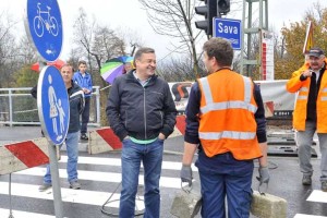 Janković pošilja denar meščanov na Balkan 