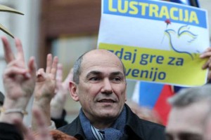 VIDEO: Janša ob obletnici plebiscita: Kučan je svaril pred podpisovanjem majniške deklaracije