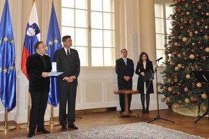 Alfiju Nipiču državno odlikovanje red za zasluge