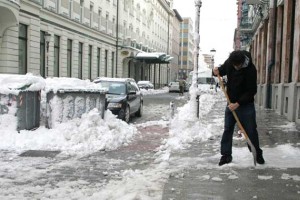 Na ljubljanski urgenci v zadnjih dneh ogromno poškodovanih zaradi zdrsov na ledu