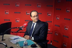 Hollande: Grčija sama odloča o obstanku v evroobmočju