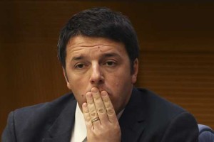 Renzi razjezil Italijane: z državnim falconom na smučarski oddih