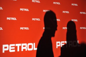 Za nakupi Petrolovih delnic v zadnjih mesecih madžarski Mol