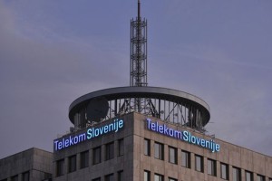 Telekom, mračni predmet poželenja Gregorja Golobiča