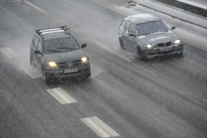 Danes možnost poledice, sneženje spet v nedeljo