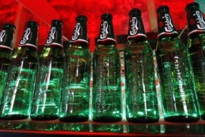 Pivovar Carlsberg je zaradi ruske krize zamrznil plače in zaposlovanje