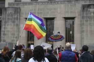 Homoseksualne poroke v Alabami povzročajo pravno zmedo