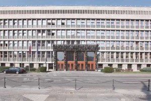 Predaja podpisov peticije Za privatizacijo v državnem zboru