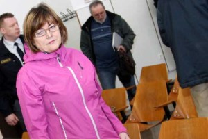 Afera Simone Dimic tepe predvsem Hildo Tovšak: nova obtožnica zaradi obnove hiše Dimičeve