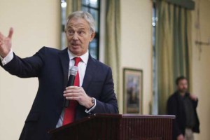 Pred leti je zagovarjal bombardiranje Srbije, zdaj bo Tony Blair svetoval srbski vladi