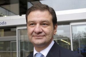 Vlada ni dala soglasja k imenovanju Vrhunca na čelo UKC Ljubljana