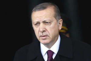 Erdogan se boji, da ga bodo zastrupili, zato si v predsedniški palači gradi laboratorij