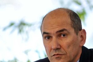 Nismo pozabili: Kako so "napičili" Janšo