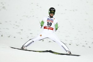 Po novi zmagi Freunda Prevc pred Planico zaostaja za velikih 94 točk