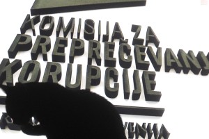 KPK odgovarja univerzi: Nihče nas ni obvestil, da smo objavili napačne podatke o profesorskih honorarjih
