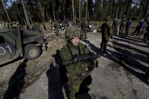 V strahu pred Rusijo Litva znova uvaja obvezno služenje vojaškega roka