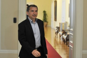 Obveščevalec o privatizaciji Telekoma: »Zadeva mi ni povsem jasna.«