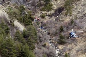 Na območju strmoglavljenja pričakujejo svojce 150 žrtev