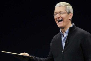 Šef Appla Tim Cook bo razdal 785 milijonov dolarjev premoženja