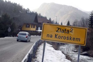 Tino Maze v Črni na Koroškem pozdravila množica navijačev 