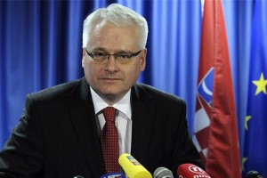 Josipović bo ustanovil novo levosredinsko stranko