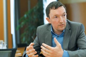 "Če bi bil kdo drug namesto Janše predsednik SDS, bi tudi on doživljal medijsko kalvarijo"