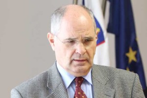 Državnotožilski svet bo o Fišerju razpravljal šele, ko se bo slednji seznanil s poročilom