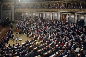 Avstrijski parlament razjezil Turke s simboličnim priznanjem genocida nad Armenci 