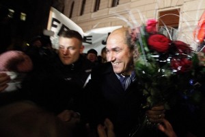 SDS: Odločba Ustavnega sodišča potrdila, da je bila sodba v zadevi Patria politična