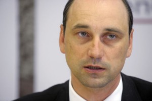 Kovačič: Petletnemu otroku je jasno, da je vpliv politike v slovenskem bančnem sistemu konstanten