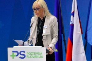 Nekdanja političarka v Pristopu